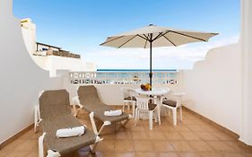 Home2Book Charming Casa Marinera, Terrace